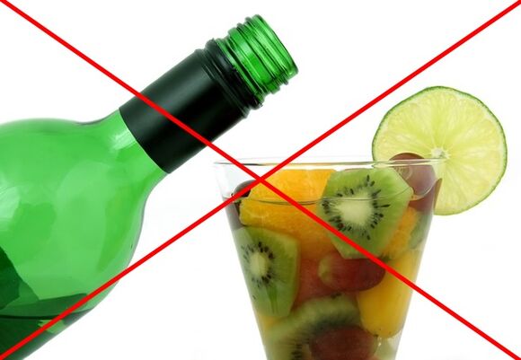 It is not recommended to drink alcohol while following a lazy diet. 